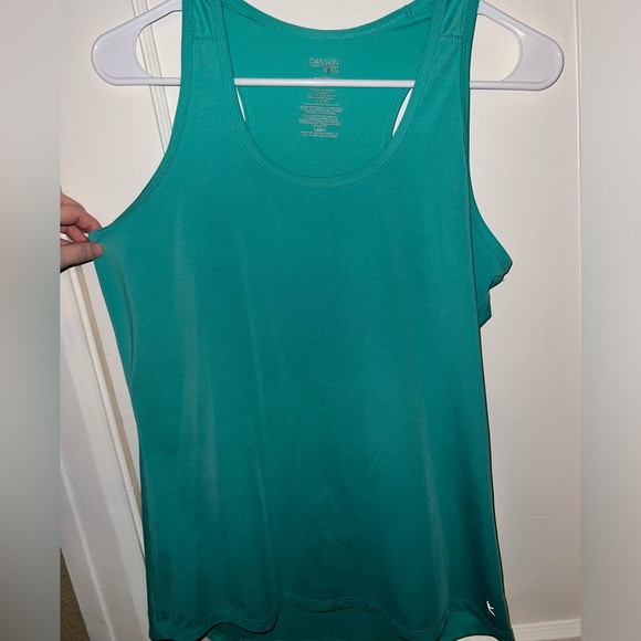 Danskin Now Sea Green Semi-Fitted Workout Tank Top. Like-new condition. Size M - Picture 5 of 5